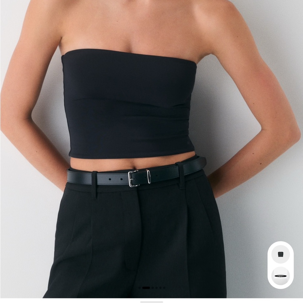 ARITZIA CONTOUR TUBE TOP